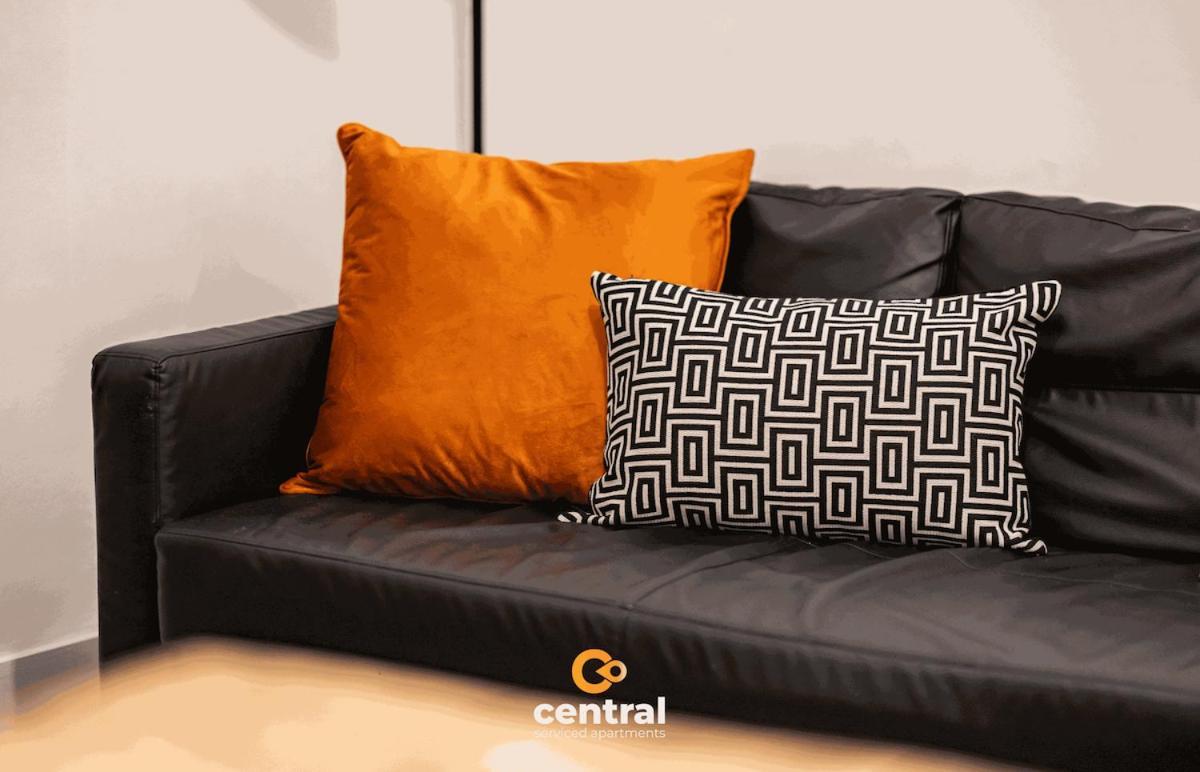 Central Serviced Apartments - 2 Bedrooms - Modern - Unique Touches - Free Street Parking - Fully Equipped - Close To City Centre - Short & Long Term Stays Available Dundee Buitenkant foto